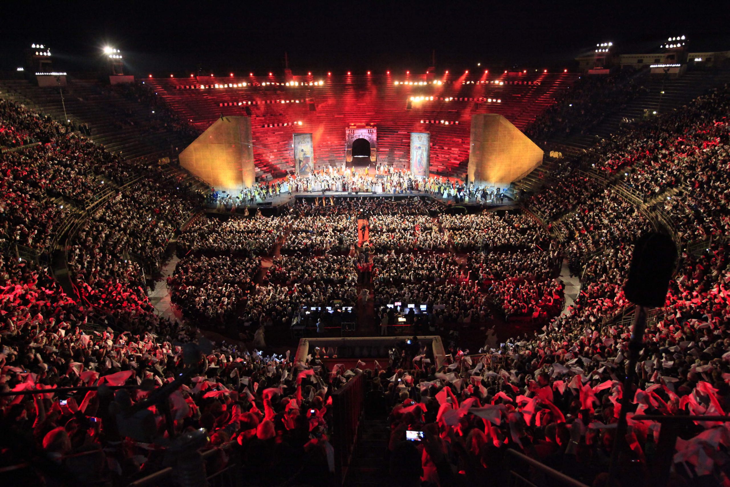 lirica_arena_dormire_Verona